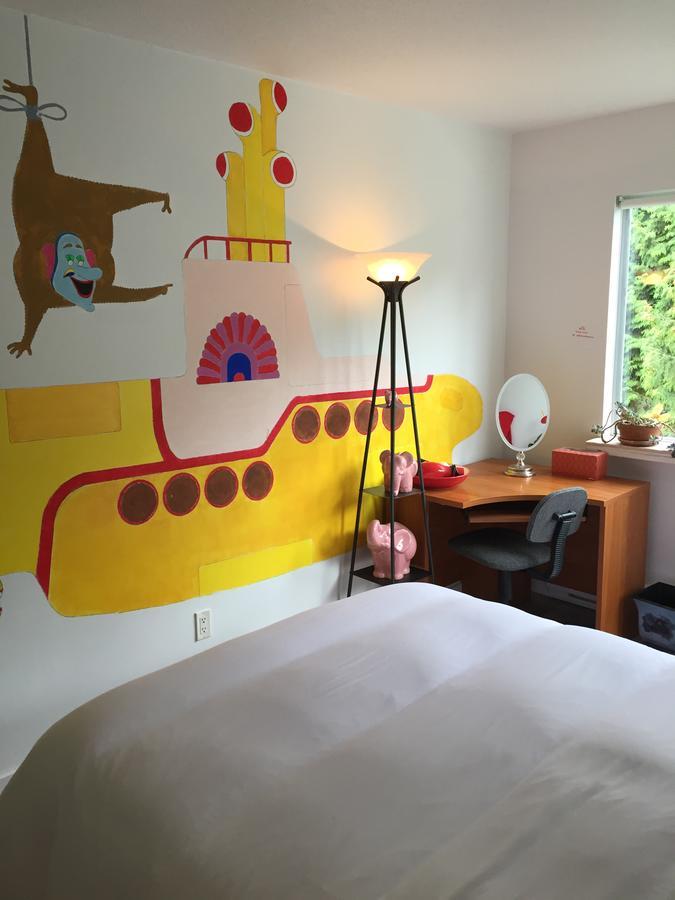 Bed & Breakfast A At The Camelia *